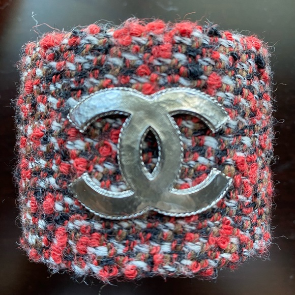 Chanel Cuff - Picture 1 of 5
